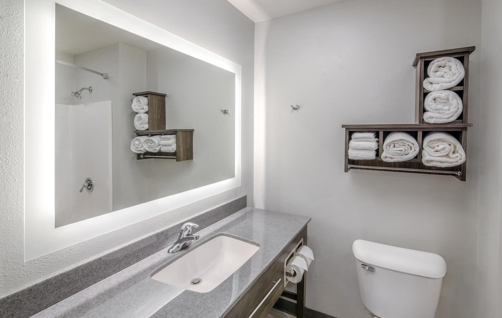 My Place Hotel-Vancouver, Wa Bagian luar foto